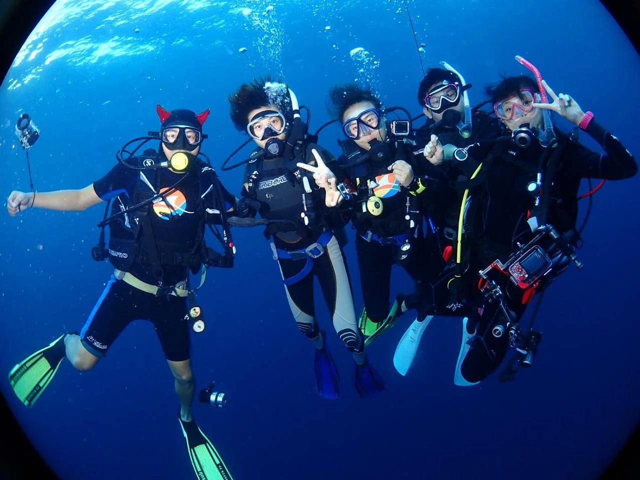 【凯宾斯基】京沙潜水中心潜水体验 游泳 潜水照片 洗浴套餐298元